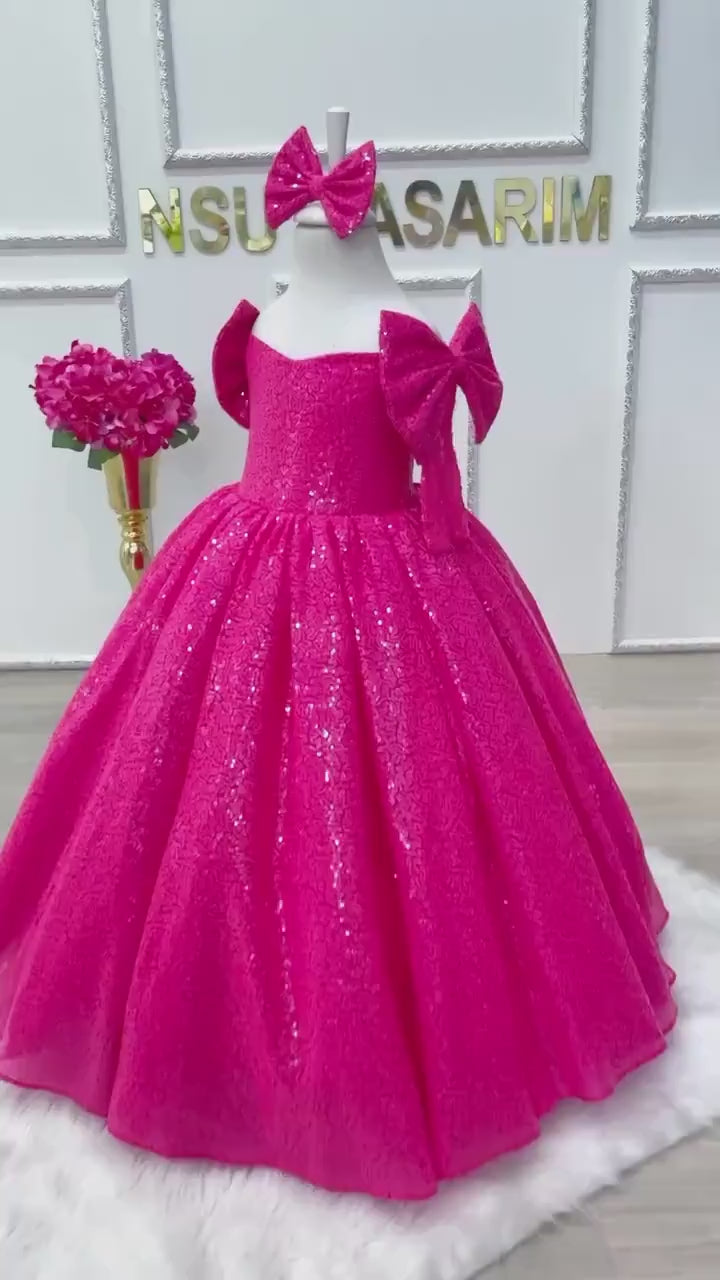 Neon fuchsia Baby girl dress. Girl party dress. Sparkle neon fuchsia . For special occasion, princess gown, couture gown.
