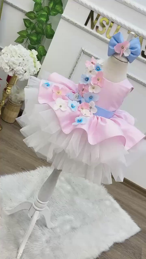 1st birthday dress. Baby girl dress. Birthday dress. 3d flowers dress. For special occasion