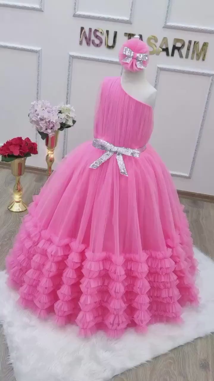 Baby girl dress. Hot pink and silver. Flower girl dress. Party dress. Baby girl Hot pink dress. For special occasion.